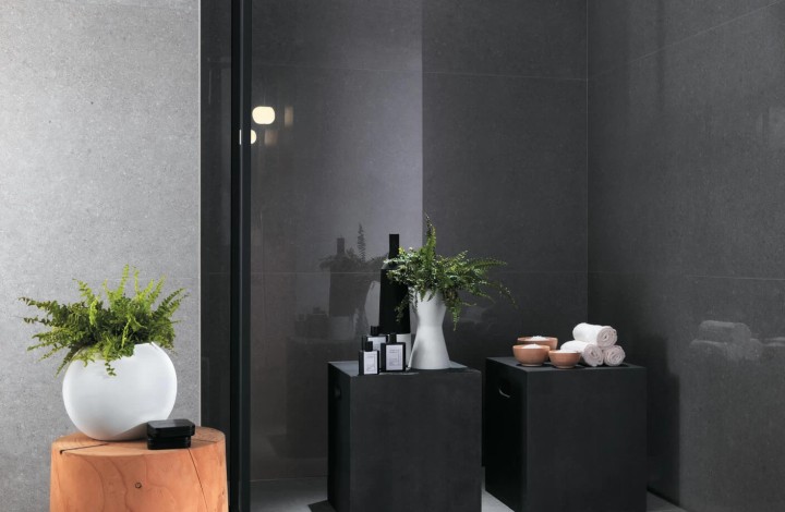 Матовый Atlas Concorde Kone Silver 45x90 в интерьере