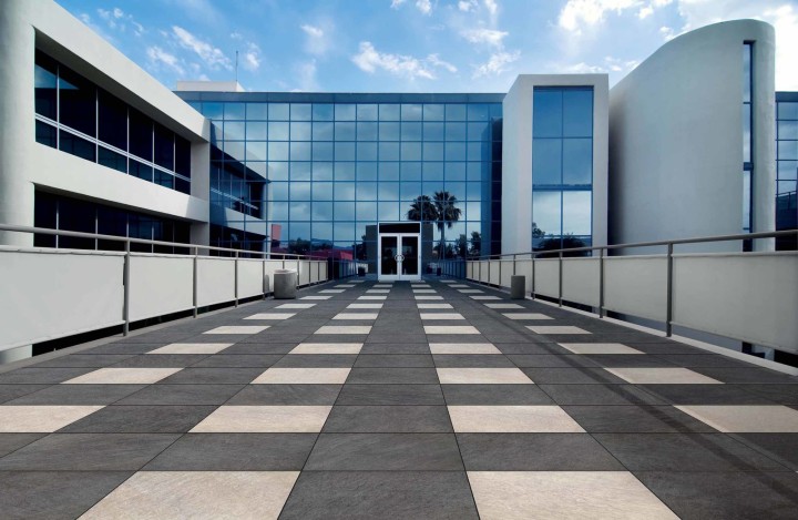 Матовый Antica Ceramica Rubiera Outdoor 4.0 Керамогранит D303623 Scout White 20mm 60х60 — фото 18
