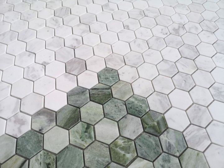Каменная Leedo (Caramelle) Pietrine Hexagonal Dolomiti bianco POL hex 23x40x7 — фото 2