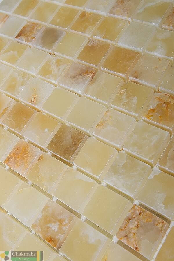 Каменная Chakmaks Anatolian Stone 23x23 Мозаика из оникса (23х23*10 мм) LIGHT HONEY ONYX — фото 3