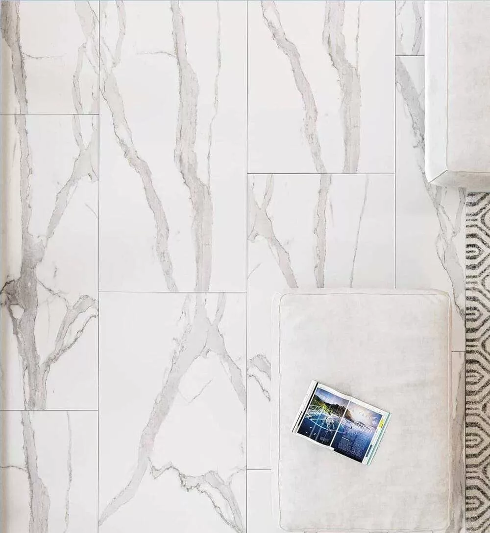 Фото в интерьере Cube Ceramica Calacatta