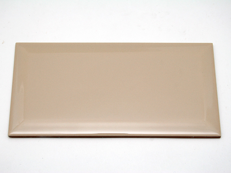 Настенная Biselado / Liso 10x20 Dar Ceramics Biselado Beige Brillo 10x20 — фото 2