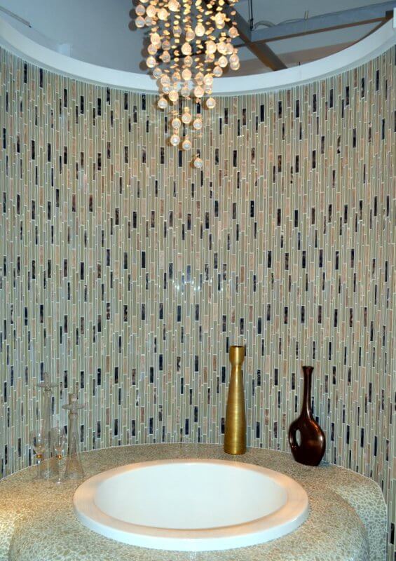 Фото в интерьере для ванной Imagine Mosaic Стекло, камень, металл