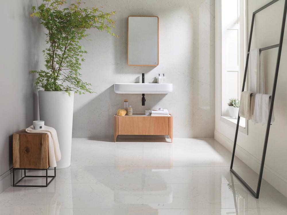 Фото в интерьере для ванной Porcelanosa  Bianco Pulido