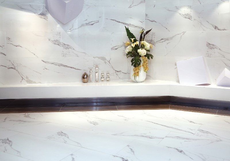 Фото в интерьере для ванной Realistik Carrara X Satin