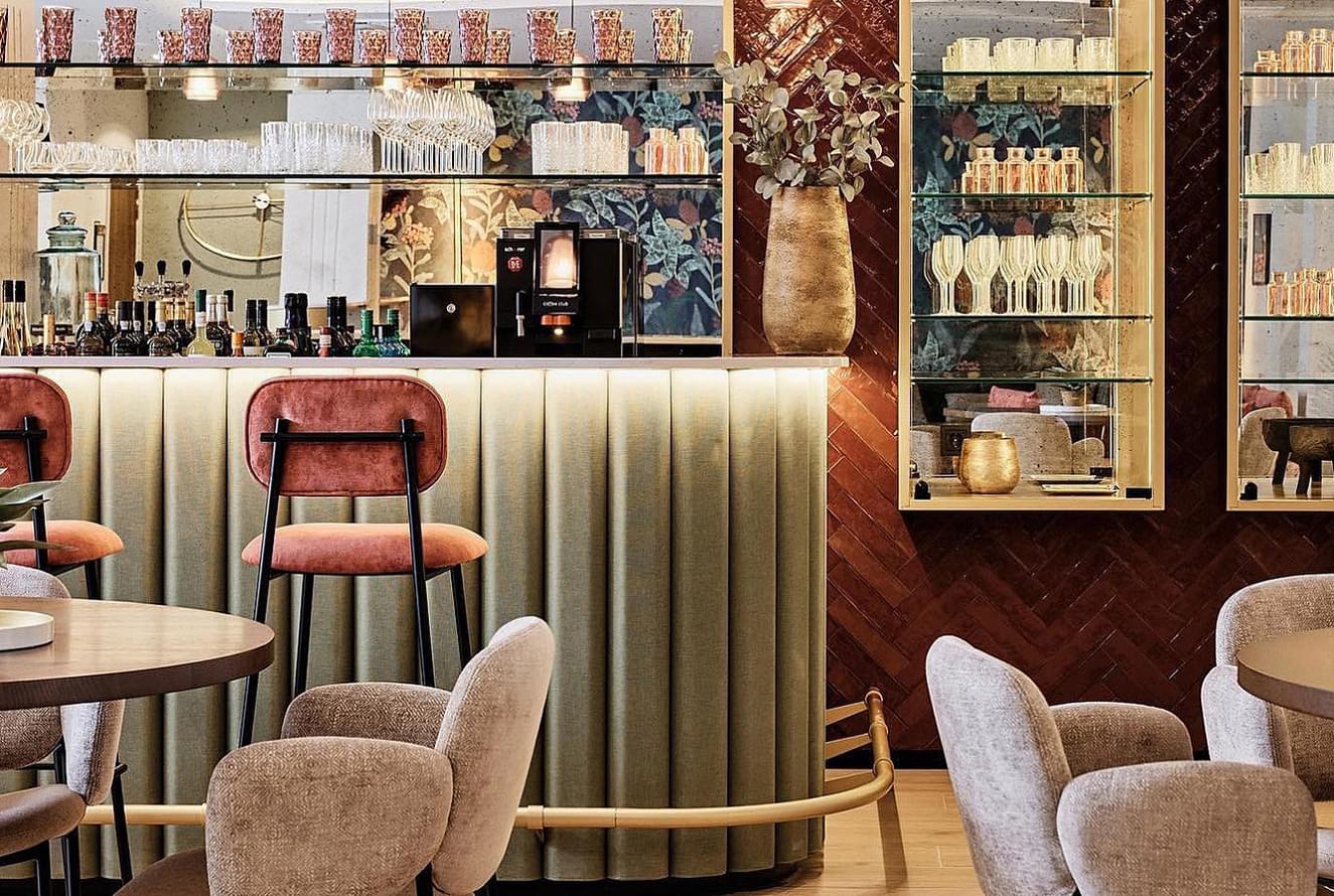 Фото в интерьере Revoir Paris Atelier