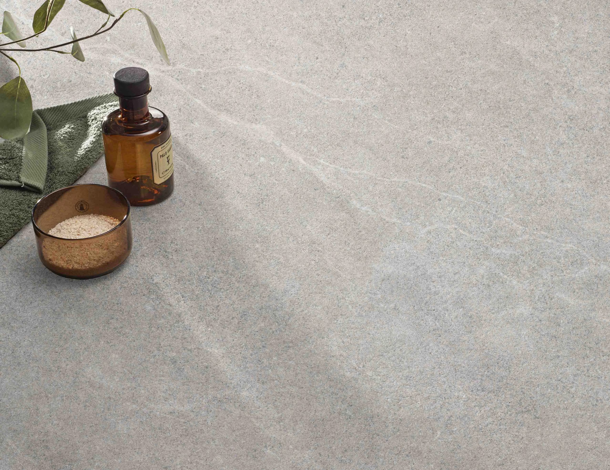 Фото в интерьере Roca Ceramica Ривьера / Riviere