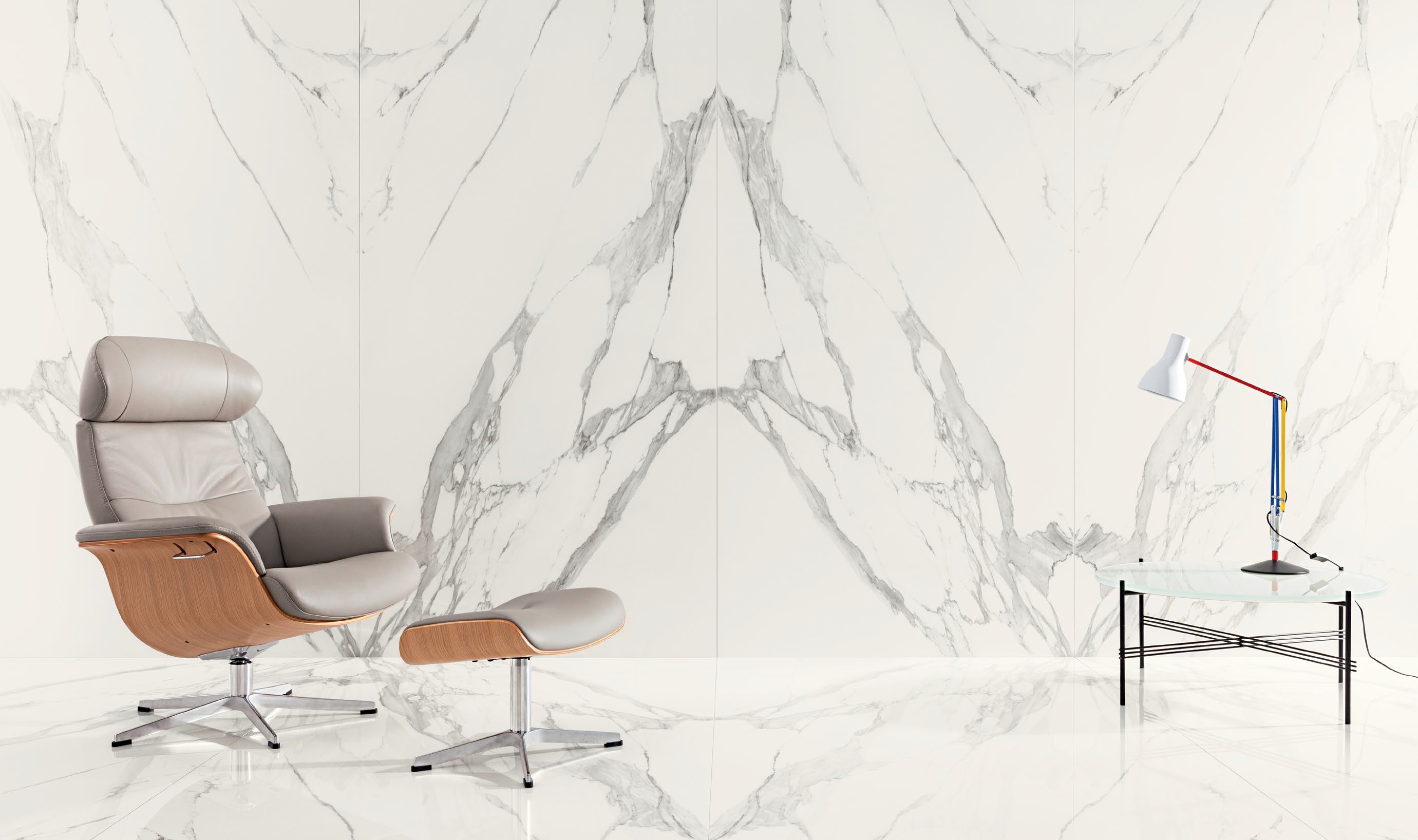 Фото в интерьере для гостиной Tubadzin Monolith Specchio Carrara